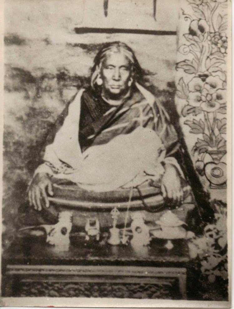 Tiểu sử tóm tắt của Ngài Trulsik Pema Chogyal