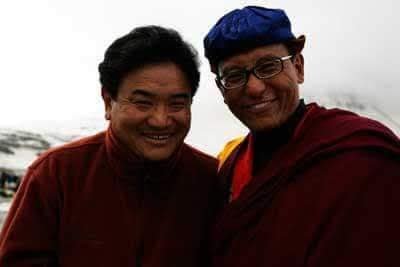 Ngài Sey Rinpoche đời trước và Ngài Shakya Shri đều có mặt trên cây truyền thừa Drukpa